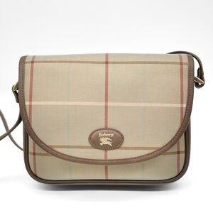 🍓BURBERRY’s Crossbody Bag